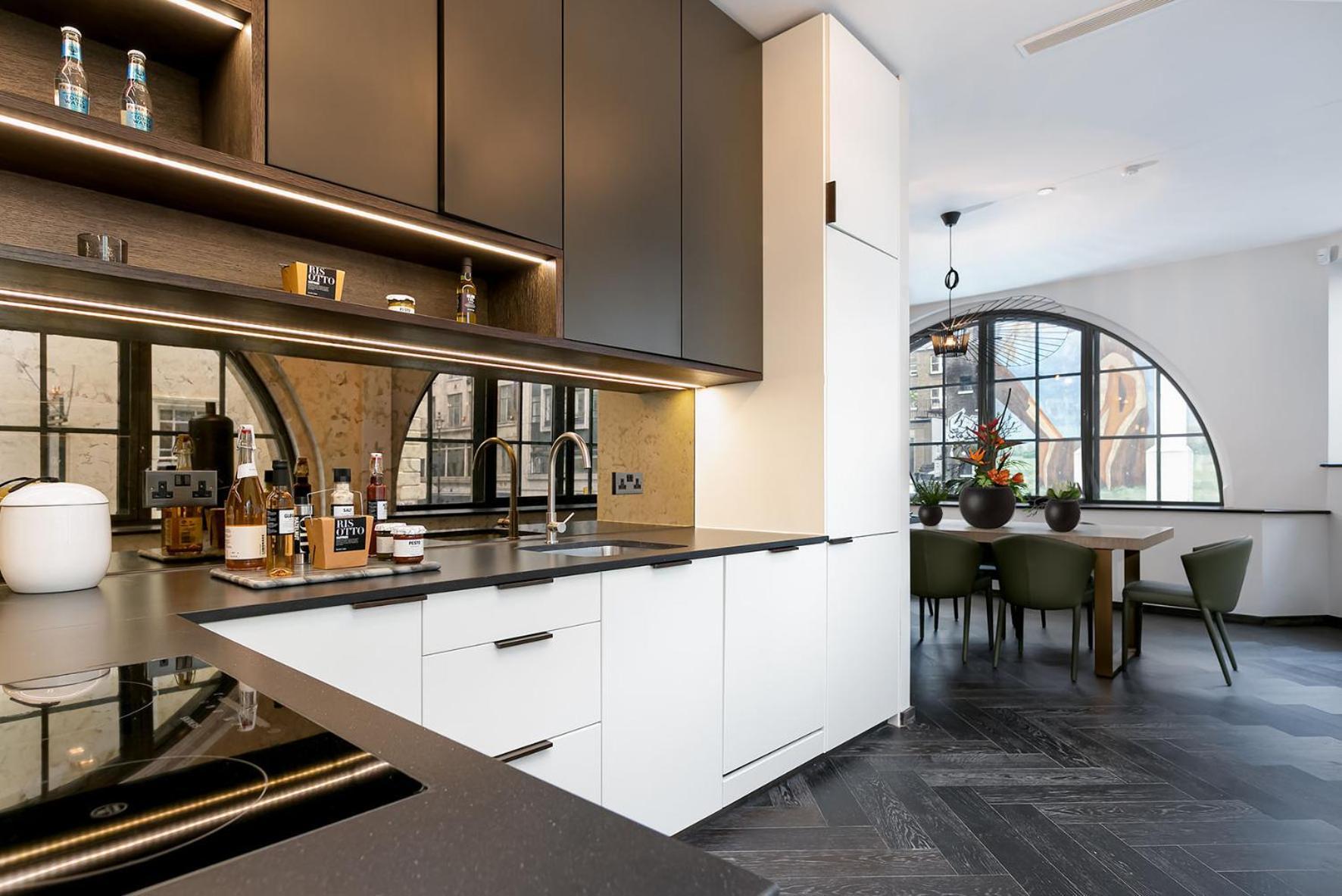Shh! Oxford St Dream-Come-True Fam Design Hot Spot Londres Exterior foto