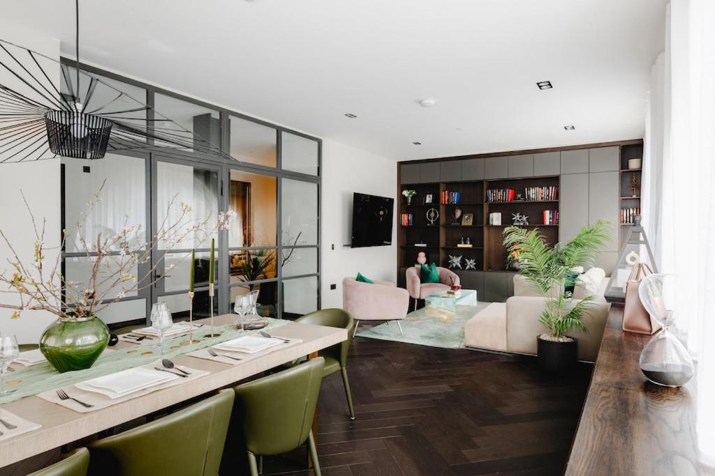 Shh! Oxford St Dream-Come-True Fam Design Hot Spot Londres Exterior foto
