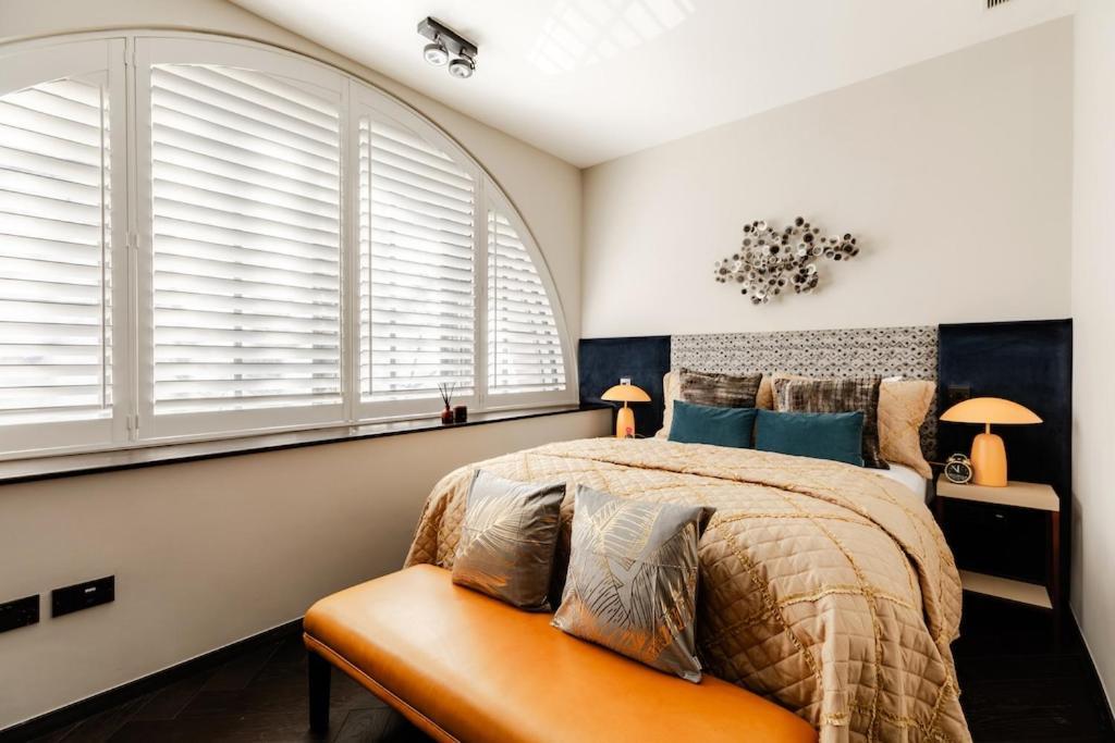 Shh! Oxford St Dream-Come-True Fam Design Hot Spot Londres Exterior foto